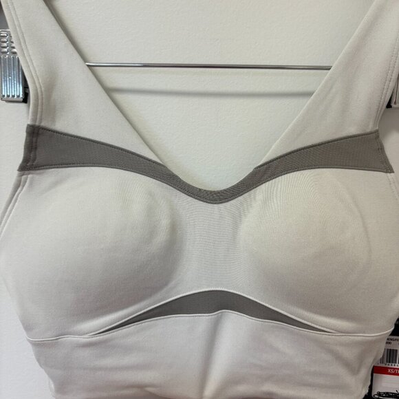Underarmour Sports Bra Off white / Grey Medium Support Padded NWT Size XS - Picture 4 of 10